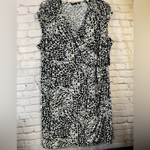 Apt 9 Leopard Print Dress size 3X - Picture 1 of 12